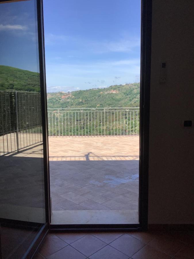 Agriturismo Gli Antichi Sapori - Con Stazione Di Ricarica Veicoli Elettrici Vatolla エクステリア 写真